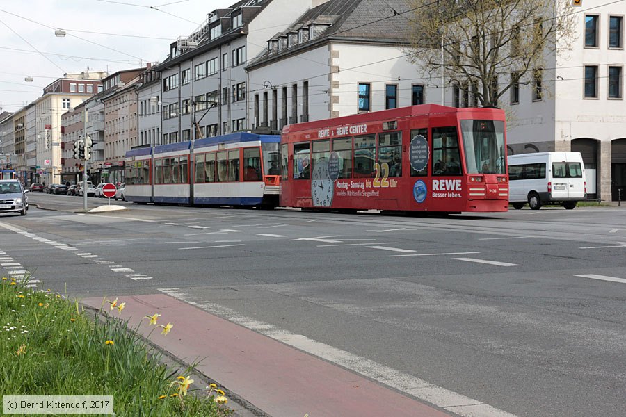 Straßenbahn Darmstadt - 9435
/ Bild: darmstadt9435_bk1704050141.jpg