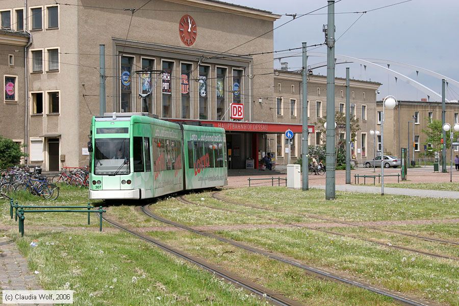 Straßenbahn Dessau - 307
/ Bild: dessau307_cw0605140079.jpg