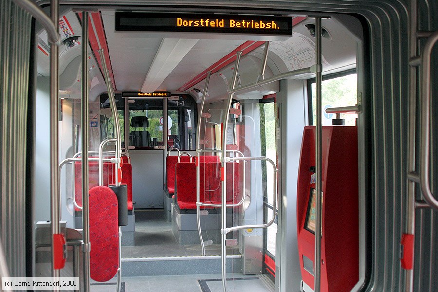Stra&szlig;enbahn Dortmund - 1 - Innenansicht
/ Bild: dortmund1_bk0808110251.jpg