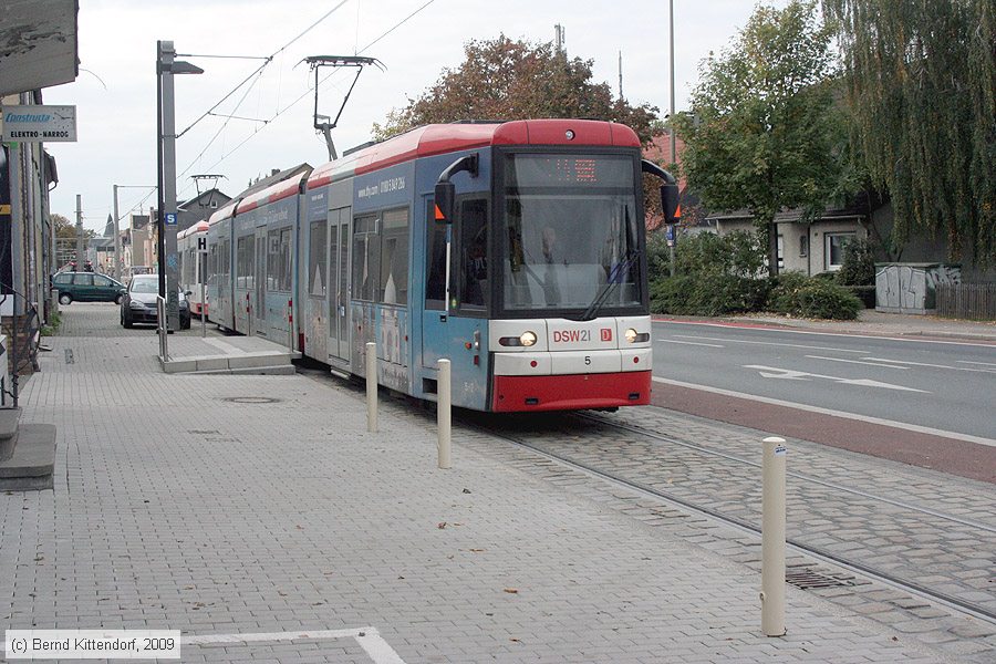 Straßenbahn Dortmund - 5
/ Bild: dortmund5_bk0910190110.jpg Straßenbahn Dortmund - 5
/ Bild: dortmund5_bk0910190110.jpg