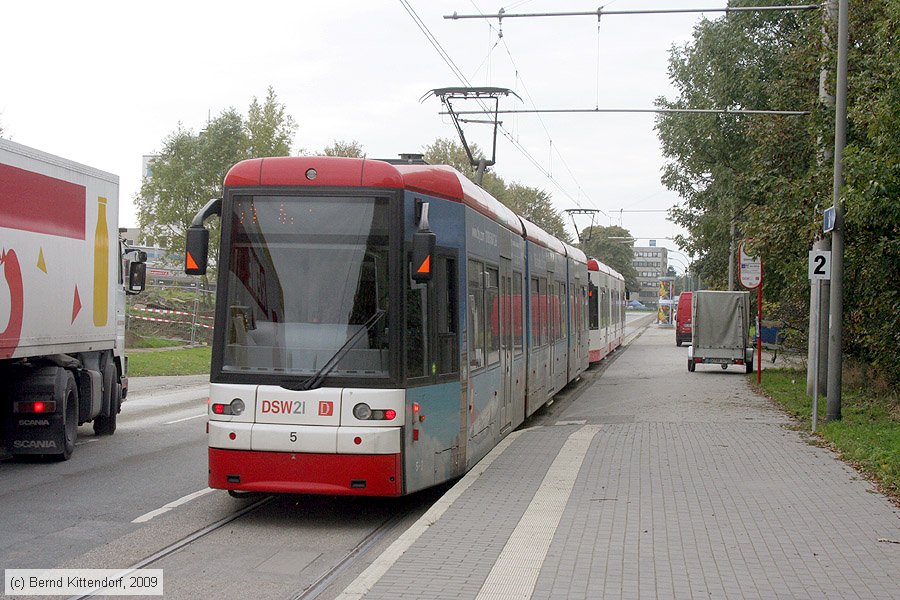 Straßenbahn Dortmund - 5
/ Bild: dortmund5_bk0910190127.jpg Straßenbahn Dortmund - 5
/ Bild: dortmund5_bk0910190127.jpg