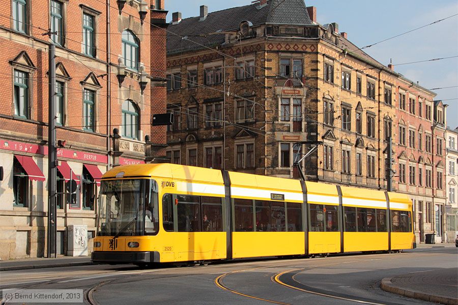 Straßenbahn Dresden - 2520
/ Bild: dresden2520_bk1310160045.jpg