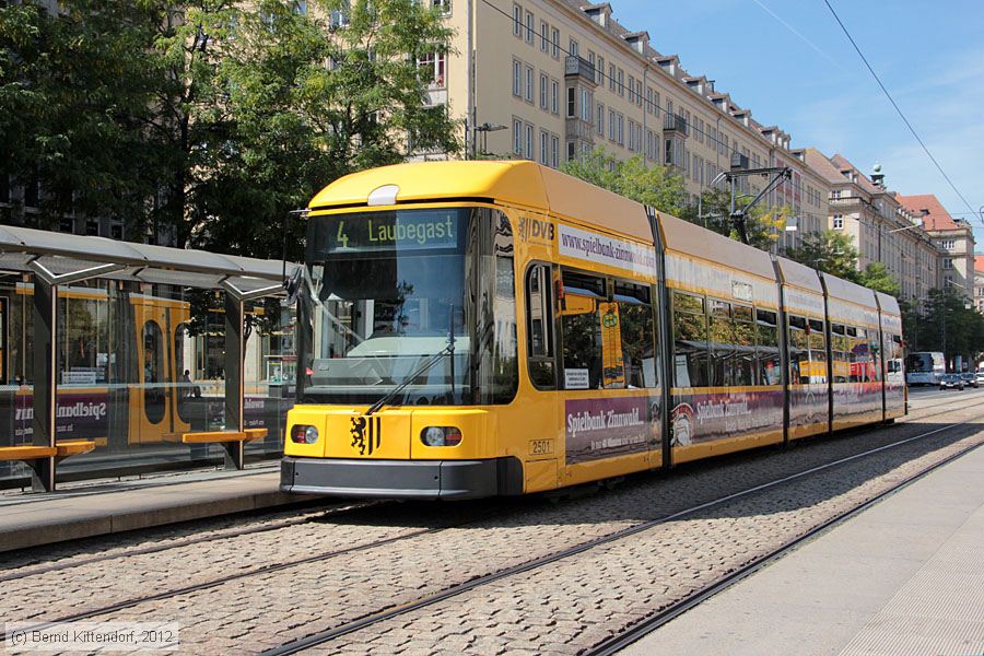 Straßenbahn Dresden - 2501
/ Bild: dresden2501_bk1208180120.jpg