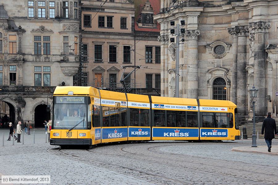 Straßenbahn Dresden - 2541
/ Bild: dresden2541_bk1310140099.jpg