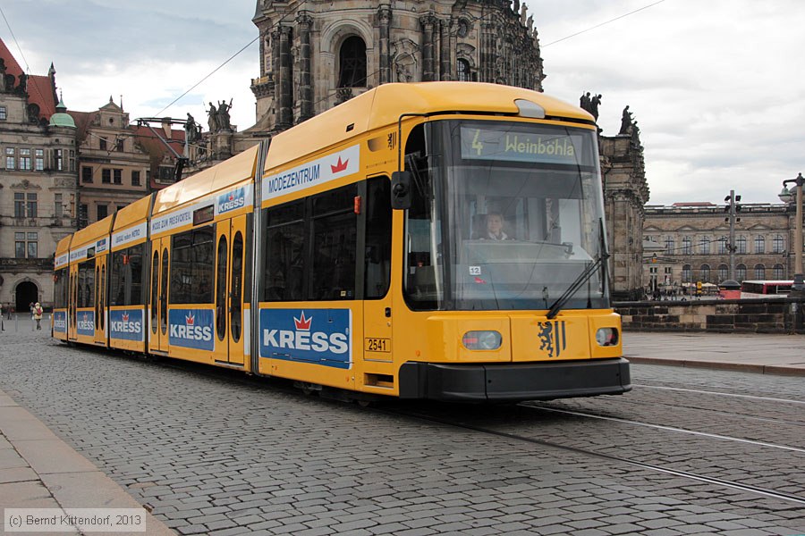 Straßenbahn Dresden - 2541
/ Bild: dresden2541_bk1310140100.jpg