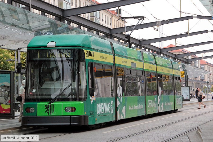 Straßenbahn Dresden - 2542
/ Bild: dresden2542_bk1208160152.jpg