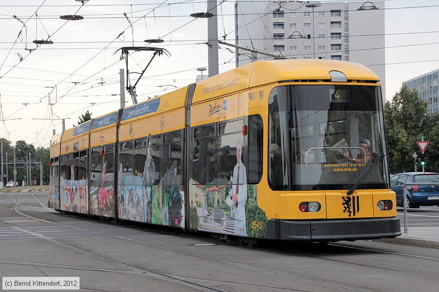 Straßenbahn Dresden - 2545
/ Bild: dresden2545_bk1208160103.jpg