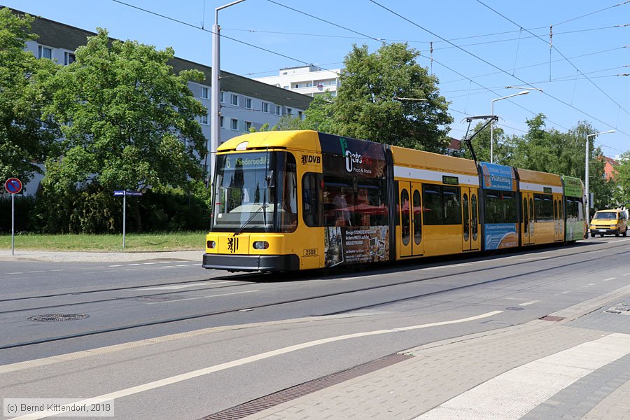 Straßenbahn Dresden - 2589
/ Bild: dresden2589_bk1805310052.jpg