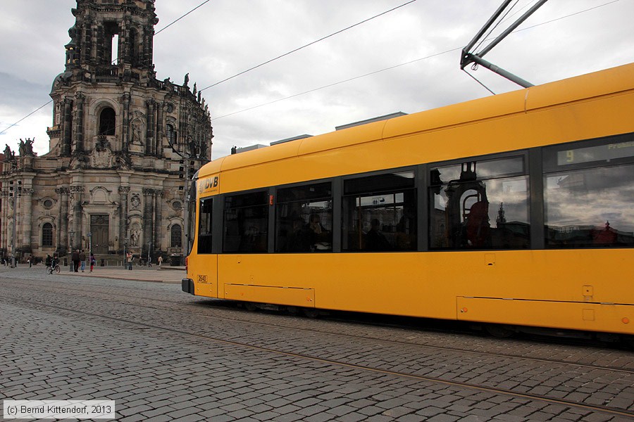 Straßenbahn Dresden - 2640
/ Bild: dresden2640_bk1310140101.jpg