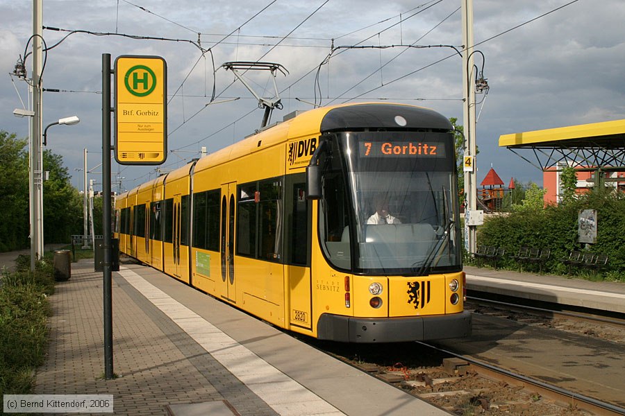 Straßenbahn Dresden - 2820
/ Bild: dresden2820_bk0605130230.jpg