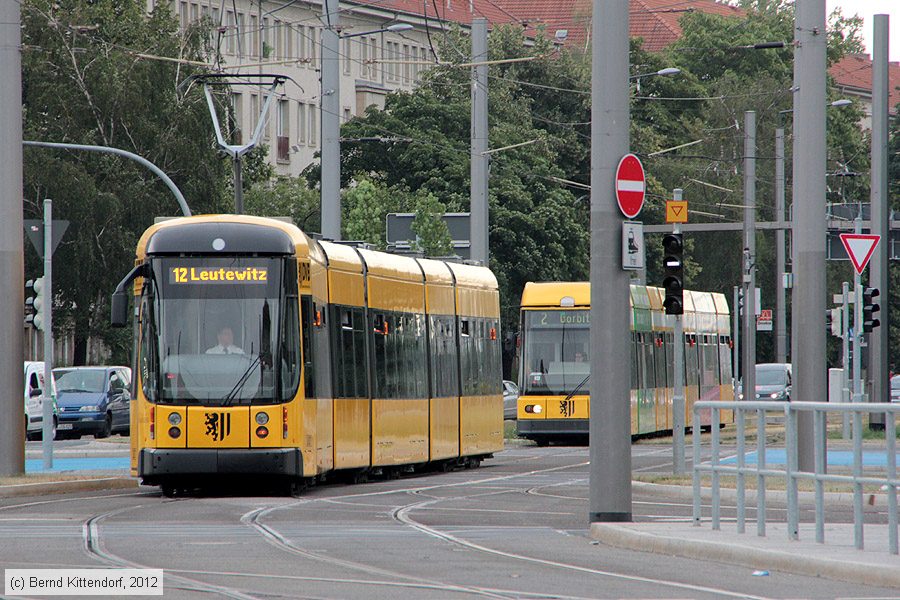 Straßenbahn Dresden - 2827
/ Bild: dresden2827_bk1208160086.jpg