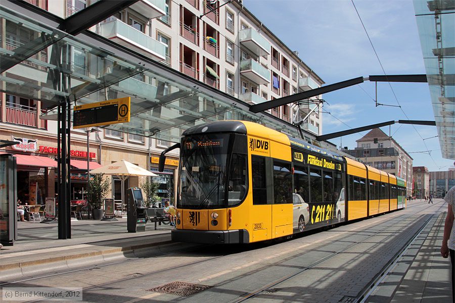 Straßenbahn Dresden - 2833
/ Bild: dresden2833_bk1208180180.jpg