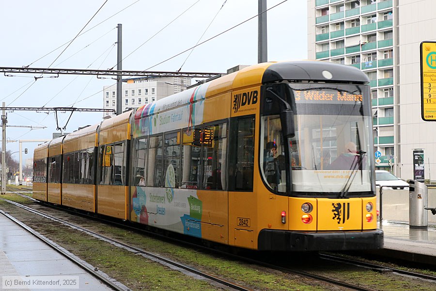 Straßenbahn Dresden - 2842
/ Bild: dresden2842_bk2501280279.jpg