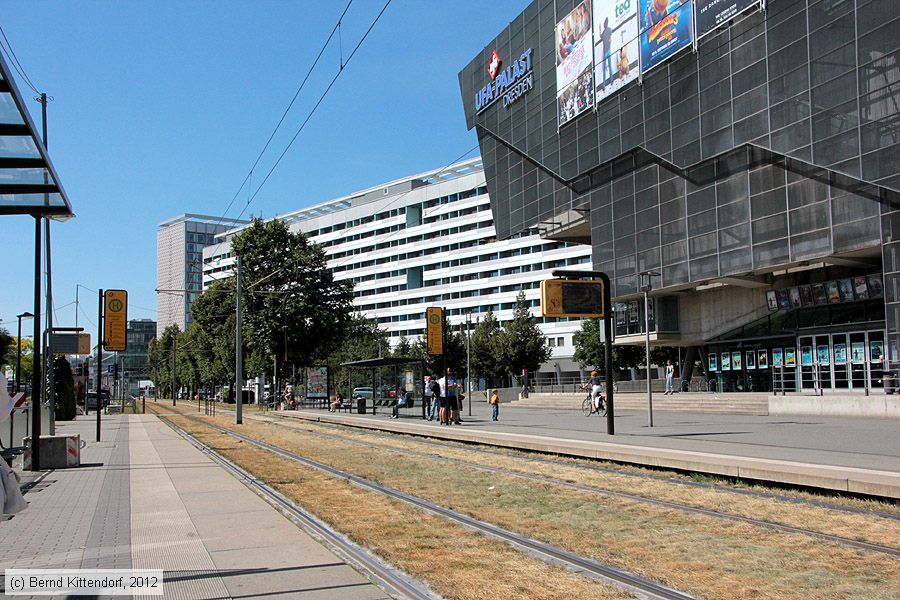 Straßenbahn Dresden - Anlagen
/ Bild: dresdenanlagen_bk1208180106.jpg