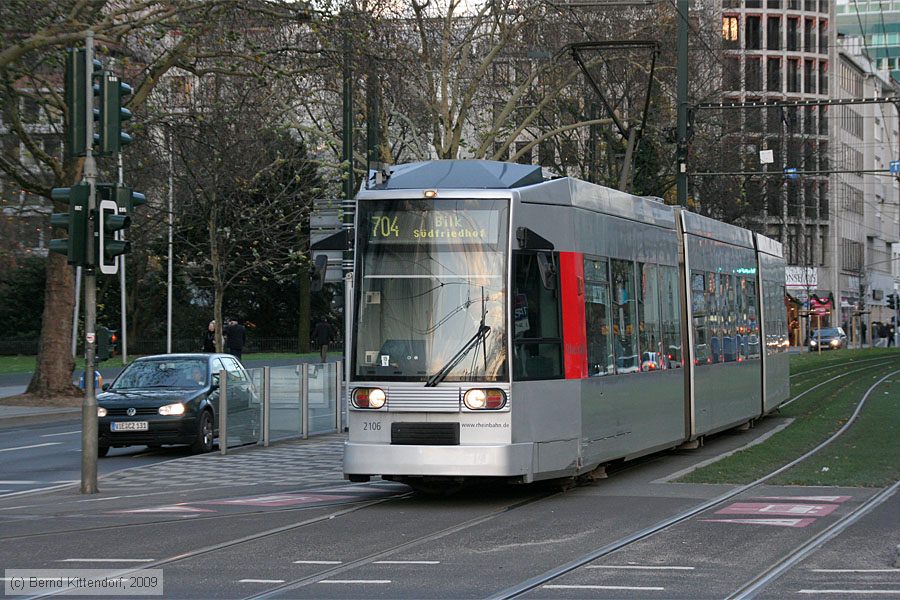Düsseldorf - Straßenbahn - 2106
/ Bild: duesseldorf2106_bk0911260376.jpg