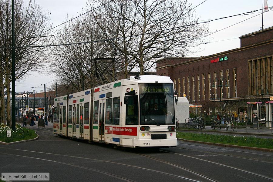 Düsseldorf - Straßenbahn - 2113
/ Bild: duesseldorf2113_e0002760.jpg