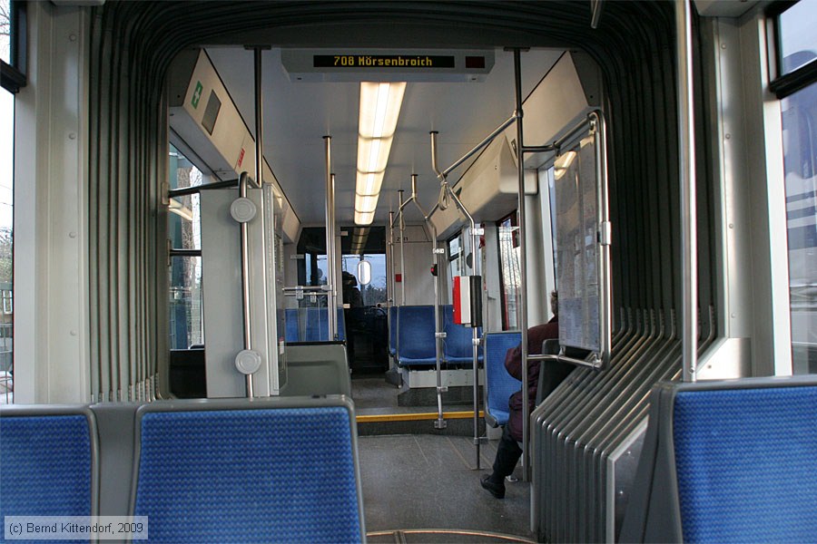 Düsseldorf - Straßenbahn - 2131 - Innenansicht
/ Bild: duesseldorf2131_bk0911260305.jpg