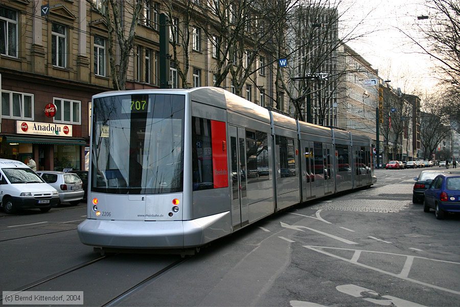 Düsseldorf - Straßenbahn - 2206
/ Bild: duesseldorf2206_e0002759.jpg