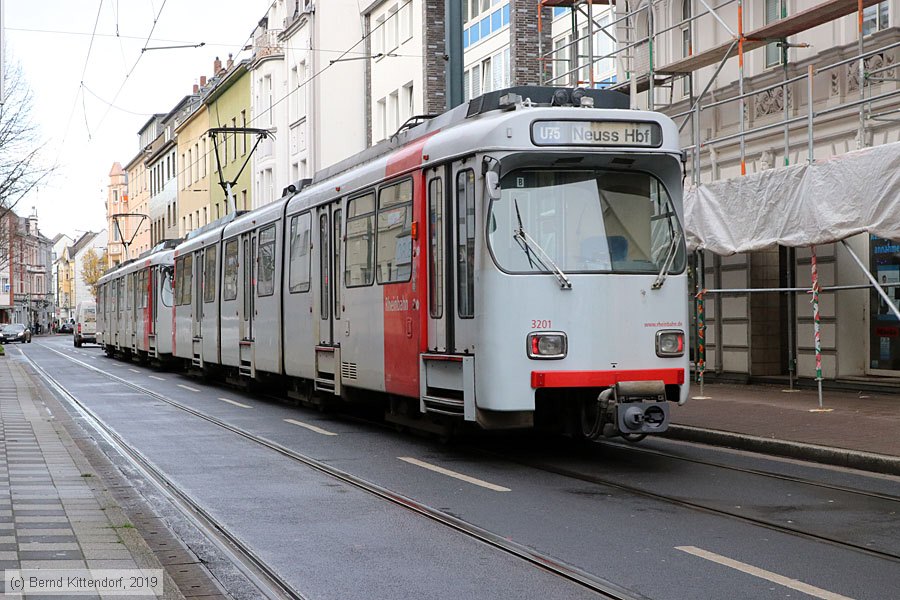 Düsseldorf - Stadtbahn - 3201
/ Bild: duesseldorf3201_bk1911270116.jpg
