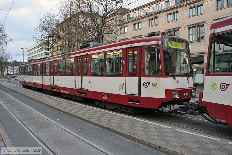 Düsseldorf - Stadtbahn - 4010
/ Bild: duesseldorf4010_bk0911220149.jpg Düsseldorf - Stadtbahn - 4010
/ Bild: duesseldorf4010_bk0911220149.jpg