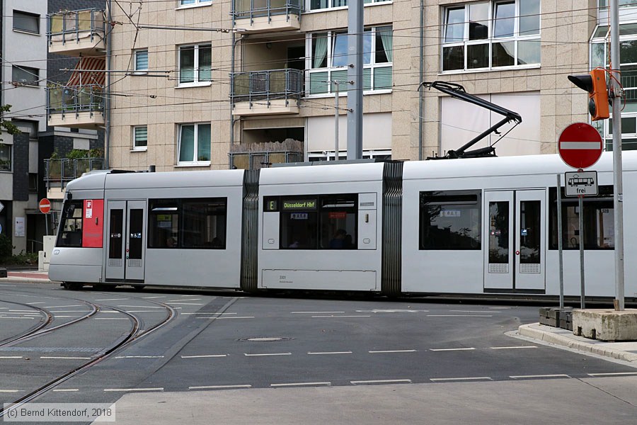 Düsseldorf - Straßenbahn - 3301
/ Bild: duesseldorf3301_bk1807310178.jpg