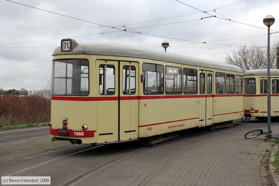Düsseldorf - Straßenbahn - 1668
/ Bild: duesseldorf1668_bk0911260188.jpg
