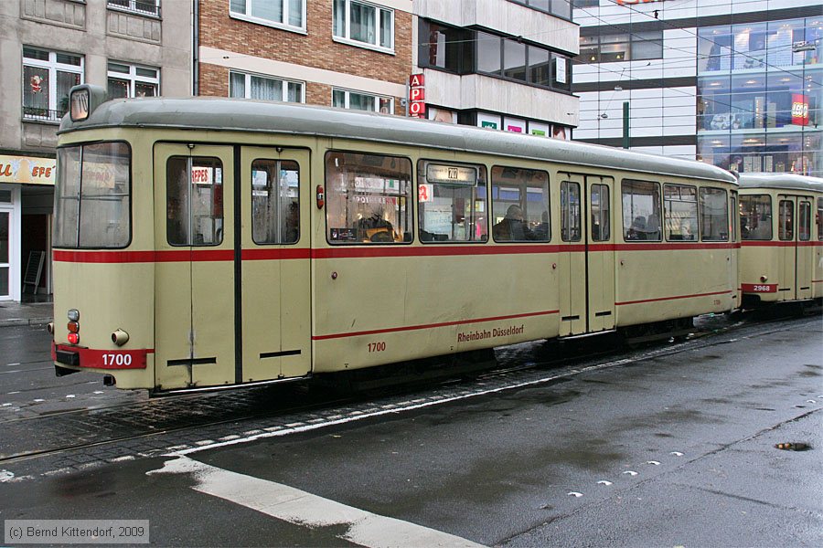 Düsseldorf - Straßenbahn - 1700
/ Bild: duesseldorf1700_bk0911230186.jpg