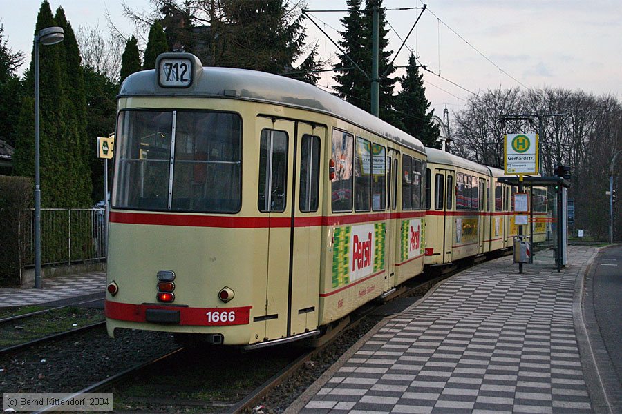 Düsseldorf - Straßenbahn - 1666
/ Bild: duesseldorf1666_e0002732.jpg