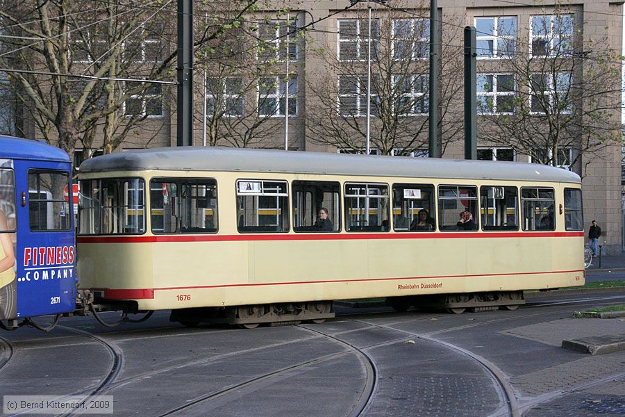 Düsseldorf - Straßenbahn - 1676
/ Bild: duesseldorf1676_bk0911260020.jpg