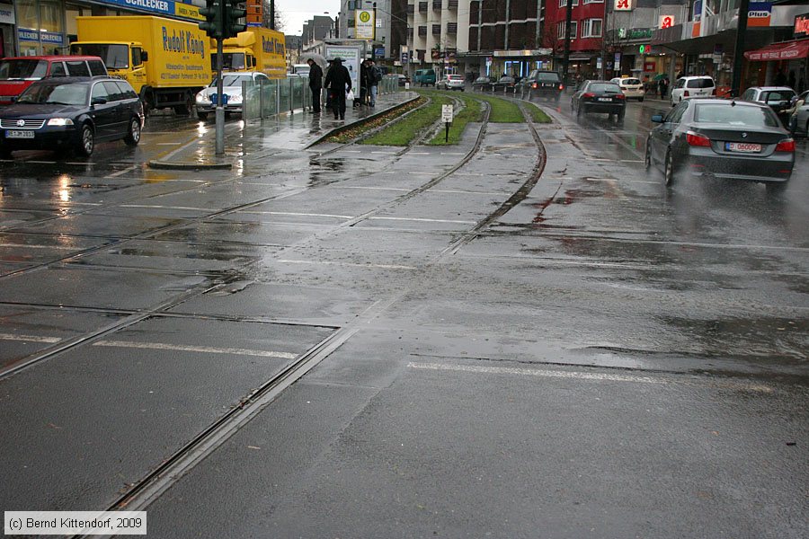 Düsseldorf - Straßenbahn - Anlagen
/ Bild: duesseldorfanlagen_bk0911230116.jpg