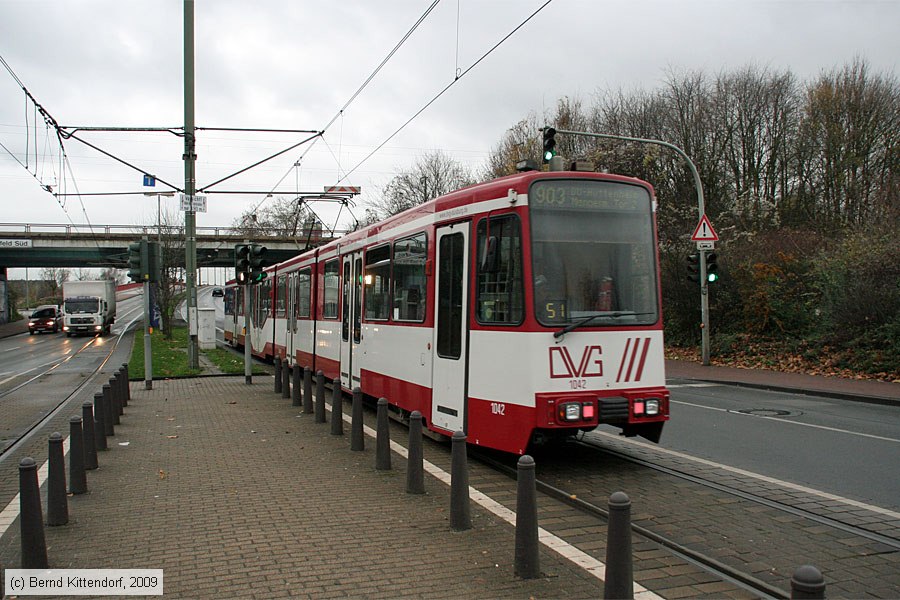 Straßenbahn Duisburg - 1042
/ Bild: duisburg1042_bk0911240279.jpg