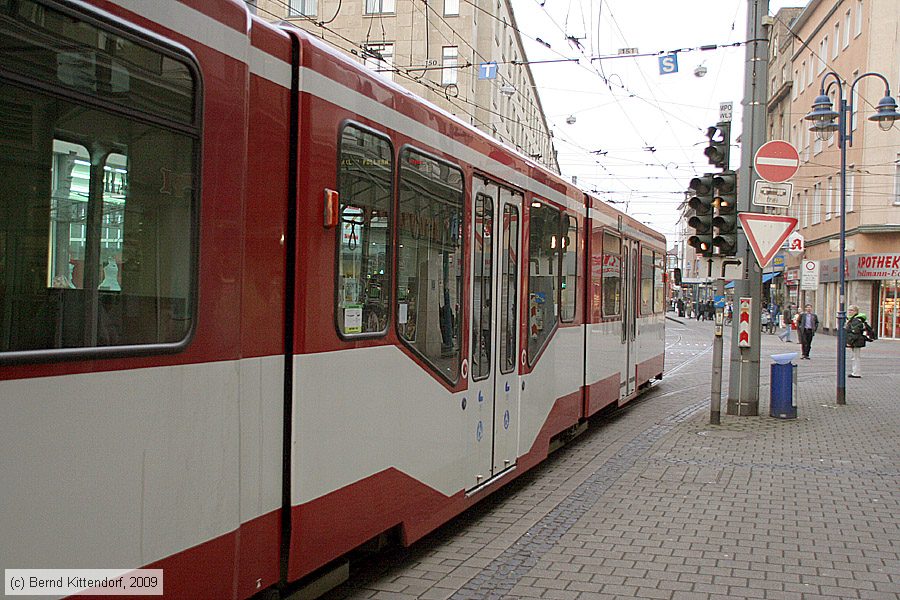 Straßenbahn Duisburg - 1044
/ Bild: duisburg1044_bk0910220289.jpg