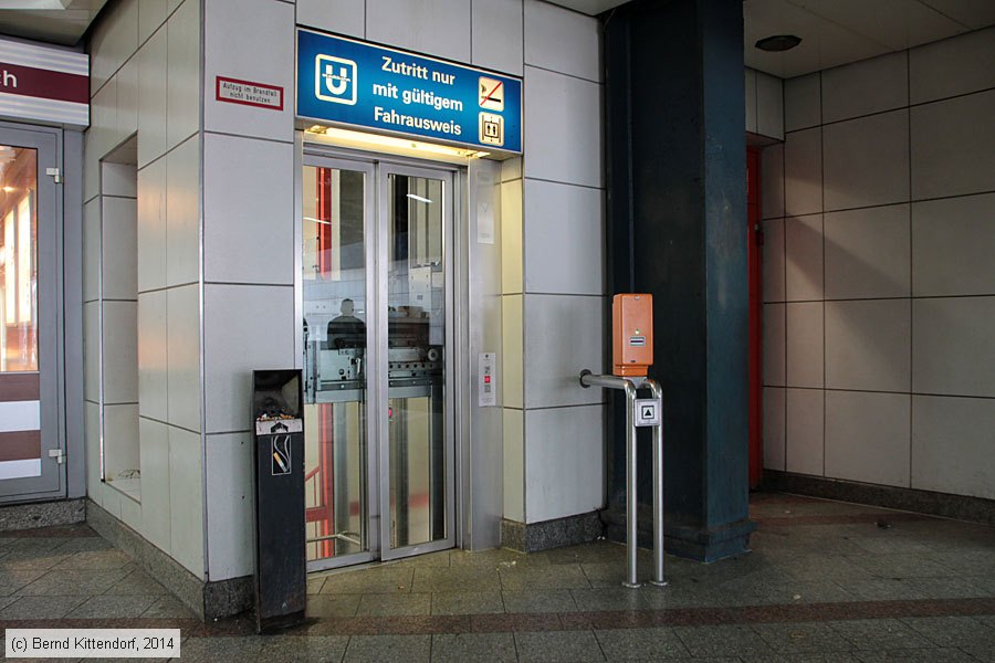 Straßenbahn Duisburg - Anlagen
/ Bild: duisburganlagen_bk1410280001.jpg