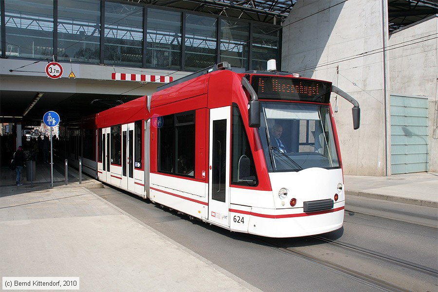 Straßenbahn Erfurt - 624
/ Bild: erfurt624_bk1004130158.jpg