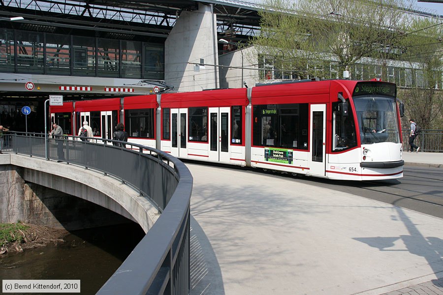 Straßenbahn Erfurt - 654
/ Bild: erfurt654_bk1004130161.jpg