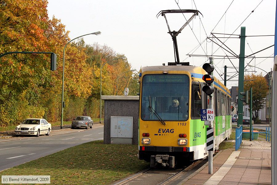 Straßenbahn Essen - 1103
/ Bild: essen1103_bk0910230171.jpg