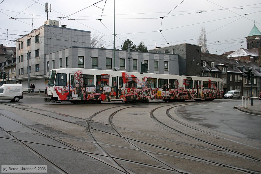 Straßenbahn Essen - 1111
/ Bild: essen1111_bk0603110125.jpg