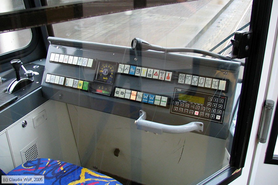 Straßenbahn Essen - 1154 - Innenansicht
/ Bild: essen1154_cw006789.jpg