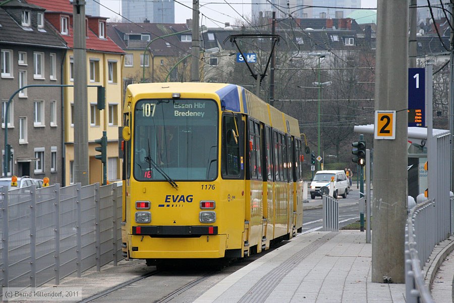 Straßenbahn Essen - 1176
/ Bild: essen1176_bk1102140176.jpg