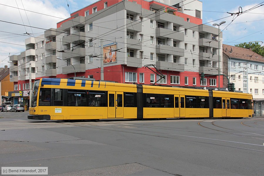 Straßenbahn Essen - 1501
/ Bild: essen1501_bk1706180099.jpg