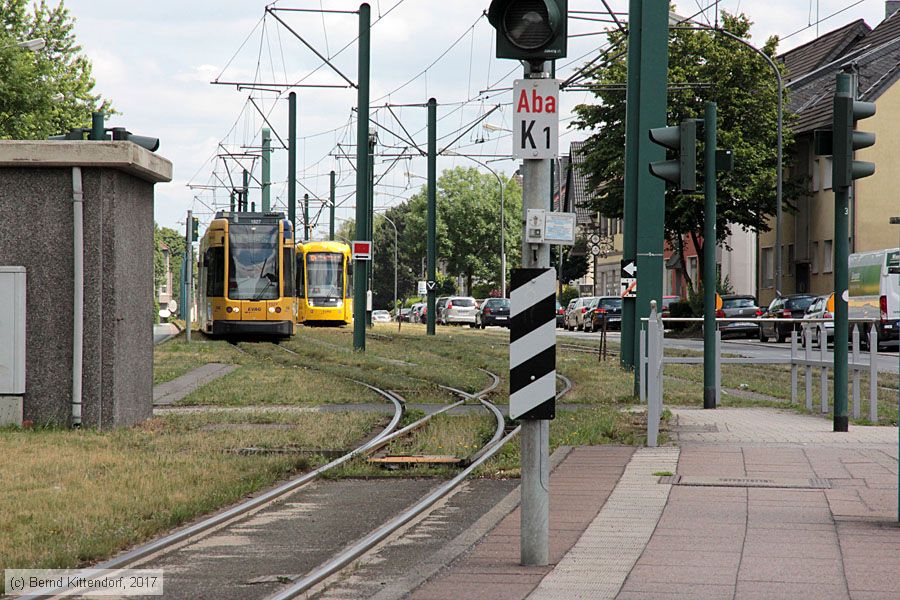 Straßenbahn Essen - 1527
/ Bild: essen1527_bk1706180073.jpg