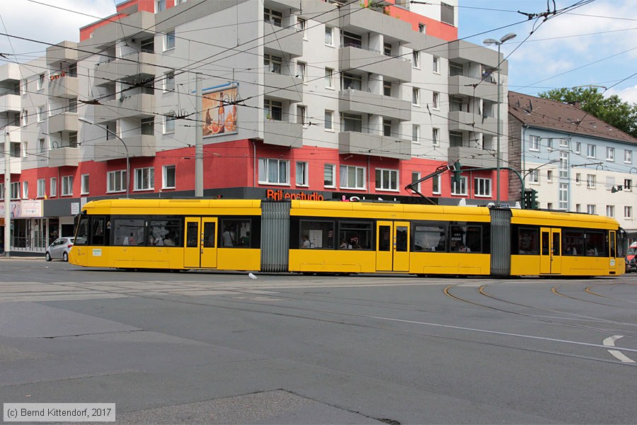 Straßenbahn Essen - 1624
/ Bild: essen1624_bk1706180093.jpg