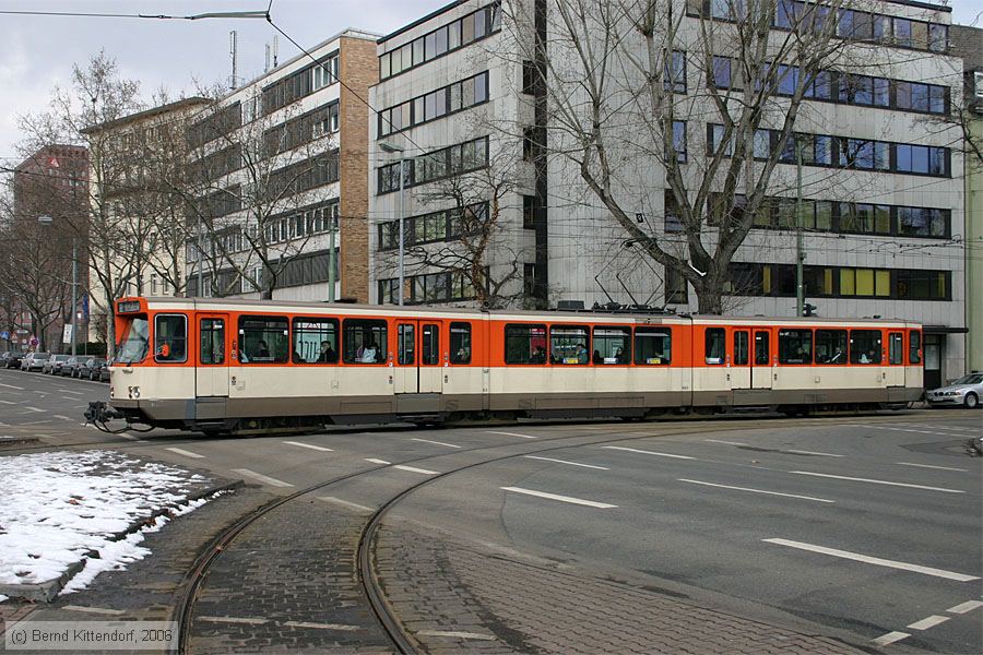 Stra&szlig;enbahn Frankfurt (Main) - 663
/ Bild: frankfurtmain663_bk0603060096.jpg