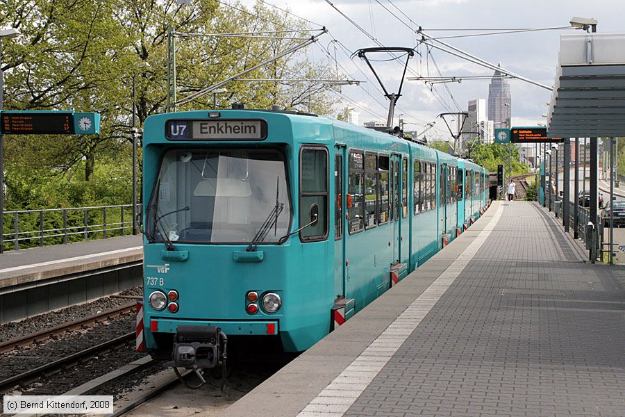 U-Bahn Frankfurt (Main) - 737
/ Bild: frankfurtmain737_bk0805020305.jpg U-Bahn Frankfurt (Main) - 737
/ Bild: frankfurtmain737_bk0805020305.jpg