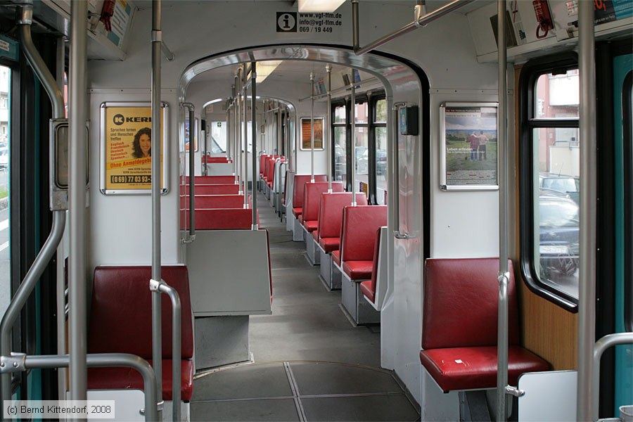 U-Bahn Frankfurt (Main) - 741 - Innenansicht
/ Bild: frankfurtmain741_bk0805020310.jpg