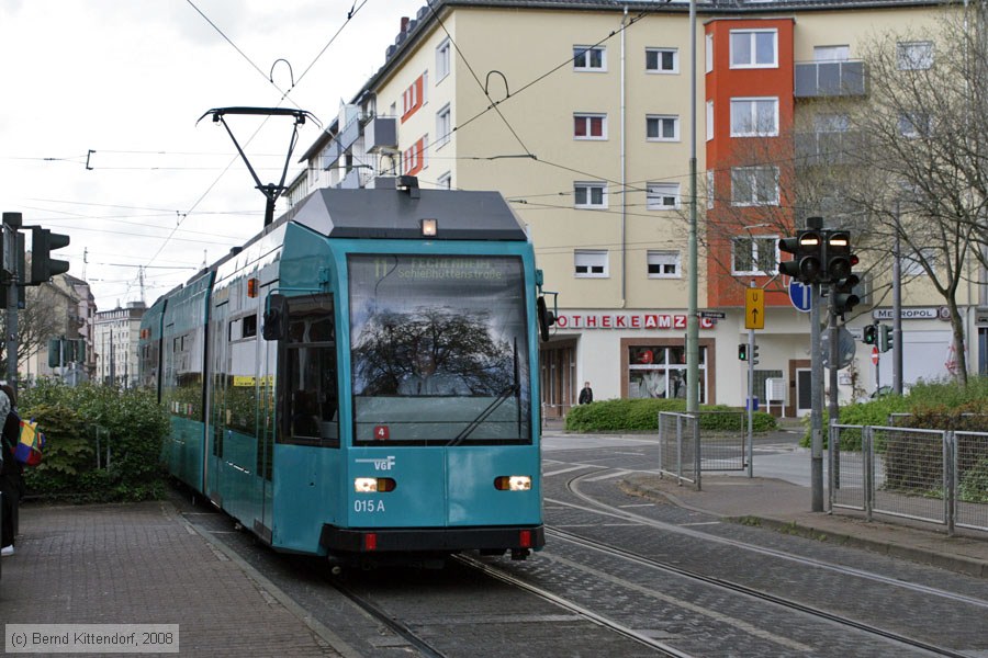 Straßenbahn Frankfurt (Main) - 015
/ Bild: frankfurtmain015_bk0805020232.jpg Straßenbahn Frankfurt (Main) - 015
/ Bild: frankfurtmain015_bk0805020232.jpg