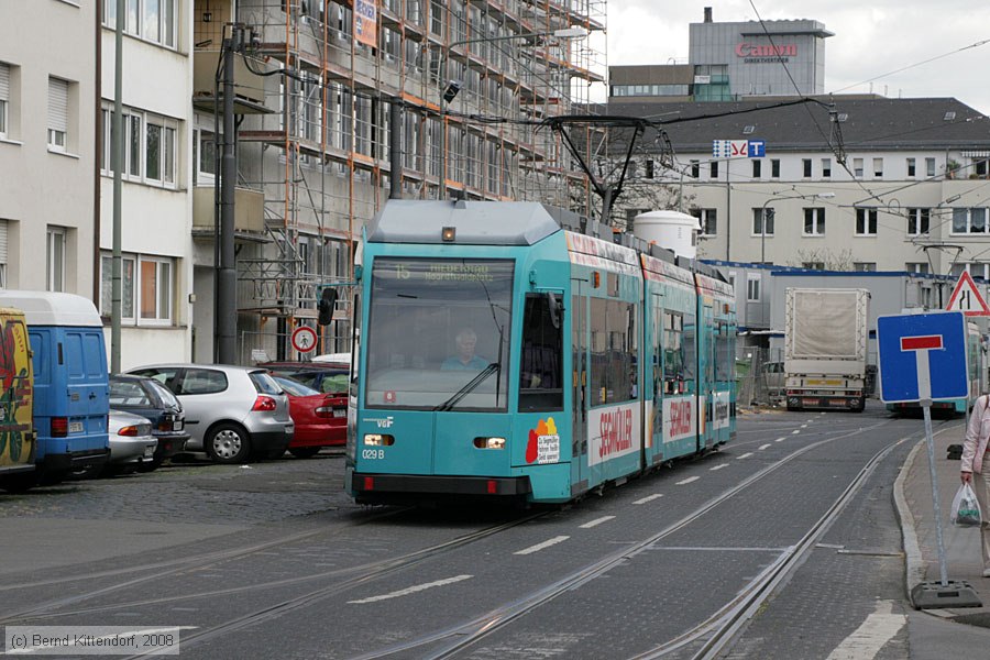 Straßenbahn Frankfurt (Main) - 029
/ Bild: frankfurtmain029_bk0805020156.jpg Straßenbahn Frankfurt (Main) - 029
/ Bild: frankfurtmain029_bk0805020156.jpg
