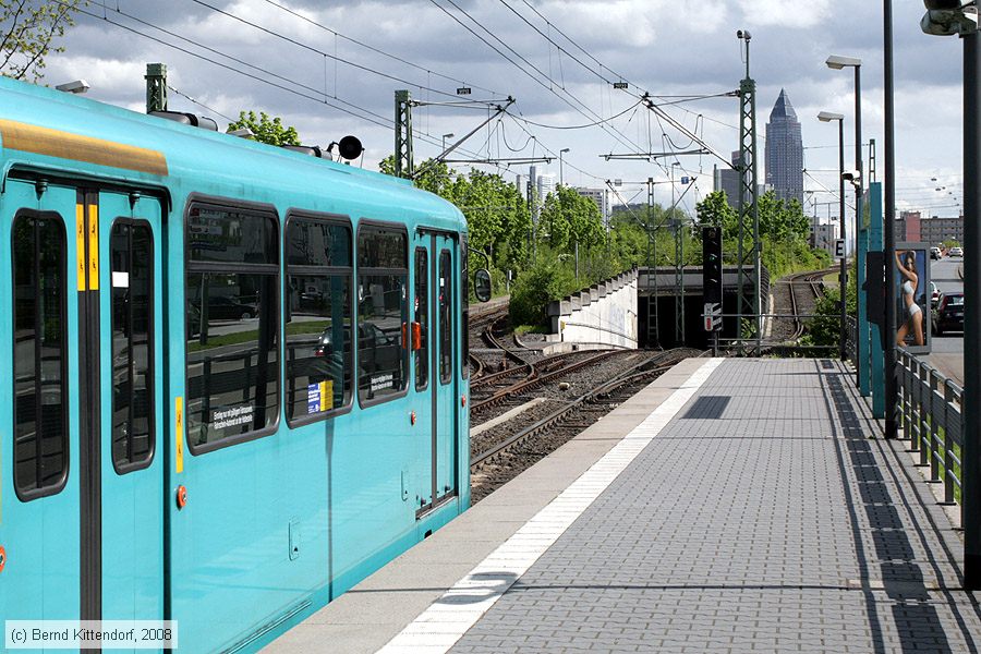 U-Bahn Frankfurt (Main) - 391
/ Bild: frankfurtmain391_bk0805020256.jpg U-Bahn Frankfurt (Main) - 391
/ Bild: frankfurtmain391_bk0805020256.jpg