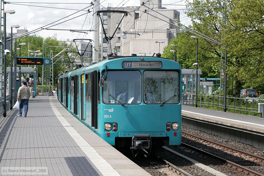 U-Bahn Frankfurt (Main) - 393
/ Bild: frankfurtmain393_bk0805020268.jpg U-Bahn Frankfurt (Main) - 393
/ Bild: frankfurtmain393_bk0805020268.jpg