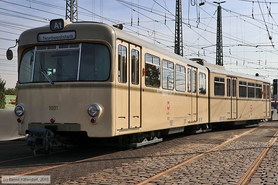 U-Bahn Frankfurt (Main) - 1001
/ Bild: frankfurtmain1001_bk1810060060.jpg U-Bahn Frankfurt (Main) - 1001
/ Bild: frankfurtmain1001_bk1810060060.jpg